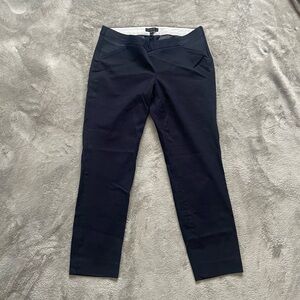 J. Crew Pull On Skinny Ankle Pants Size 4 Navy Minimal Clean Girl Work Office
